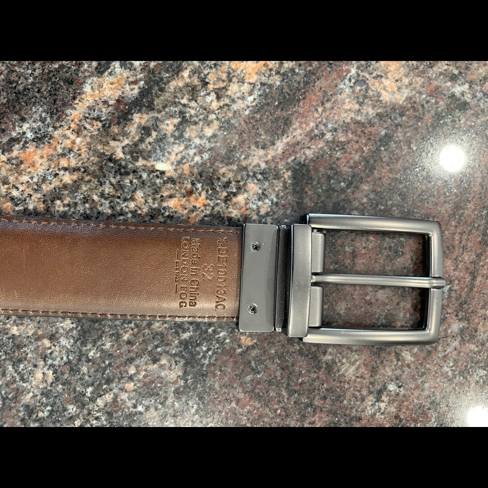London Fog belt 32 black and brown